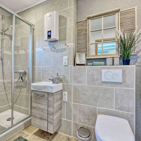 Bankrovers Vakantiehuis *